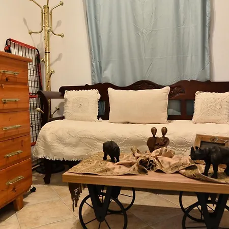 Holiday home κυκλαδίτικη στην παραλία αντώνηδες, κύθνου